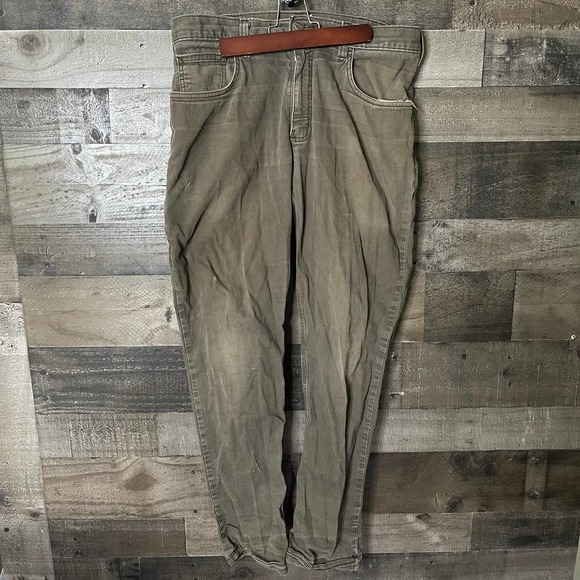 SOLD Carhartt Work Pants 33X32 - Picture 1 of 7
